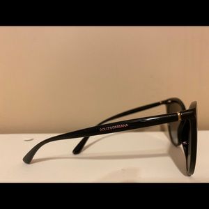 DOLCE AND GABBANA SUNGLASSES
